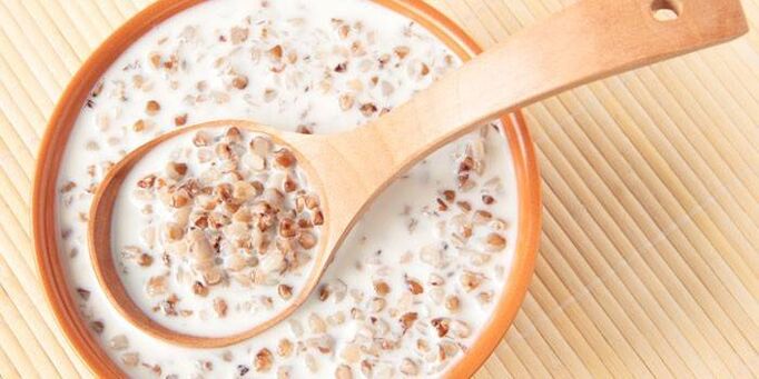 Dieta de trigo sarraceno con leche.